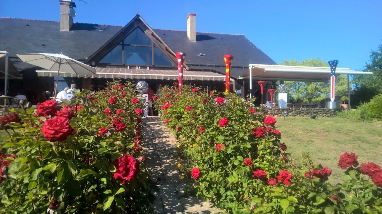 Готель Anjou Golf And Country Club Champigne Екстер'єр фото